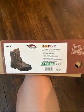 NEW Avenger Work Boots